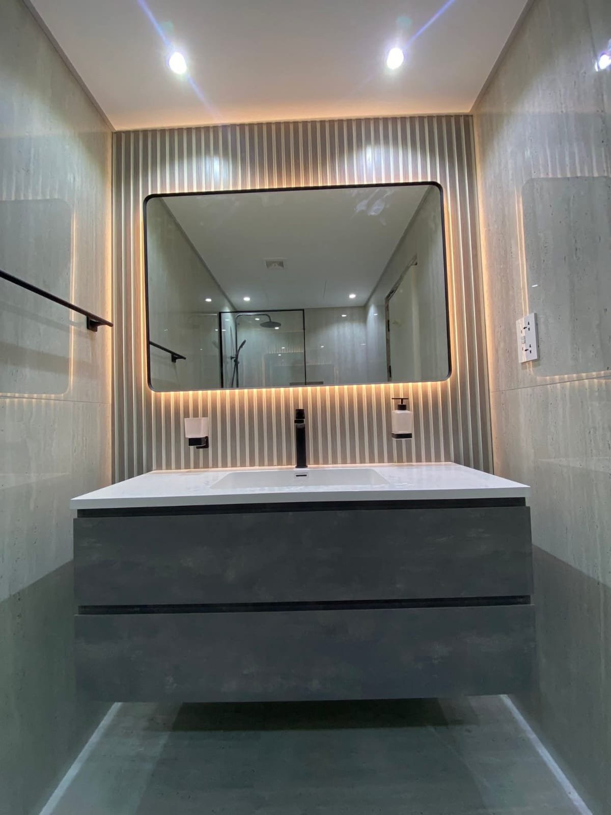 WhatsApp Image 2025-12-23 at 3.40.05 PM